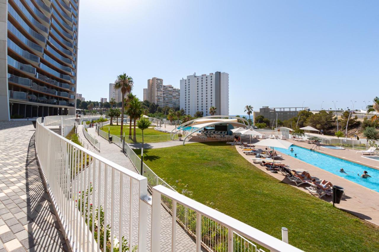 Sunset Waves Superb Apartments Бенідорм Екстер'єр фото